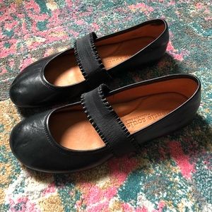 Gabby Mary Jane Flats Gentle Souls Kenneth Cole